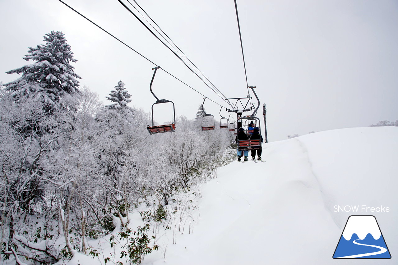 春スキーの聖地『中山峠スキー場』は、初滑りシーズンも凄かった…!!初滑りから粉雪たっぷりの2018年11月☆